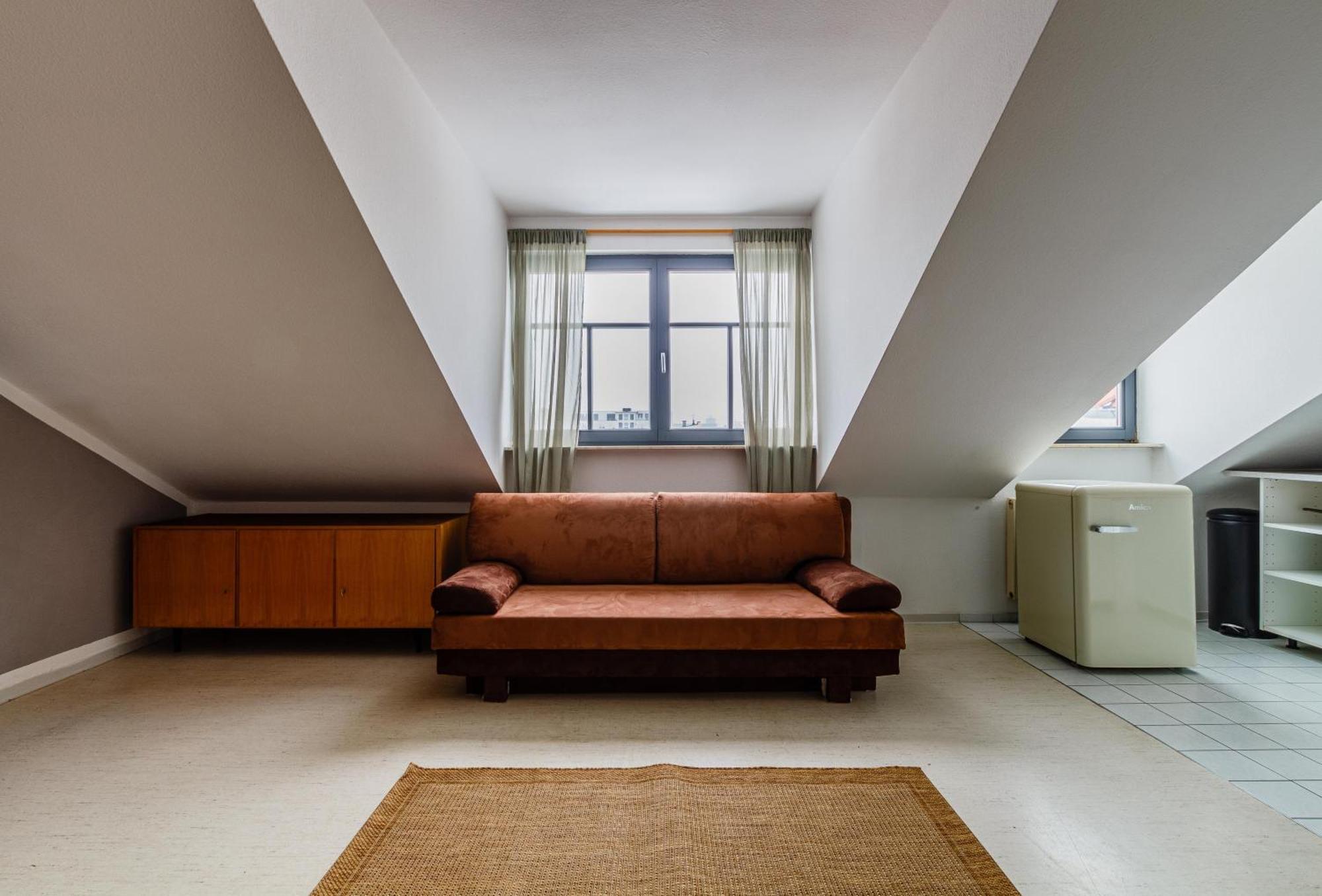Familienfreundlich & Modern 3-zi-wohnung Zentrum Apartment *