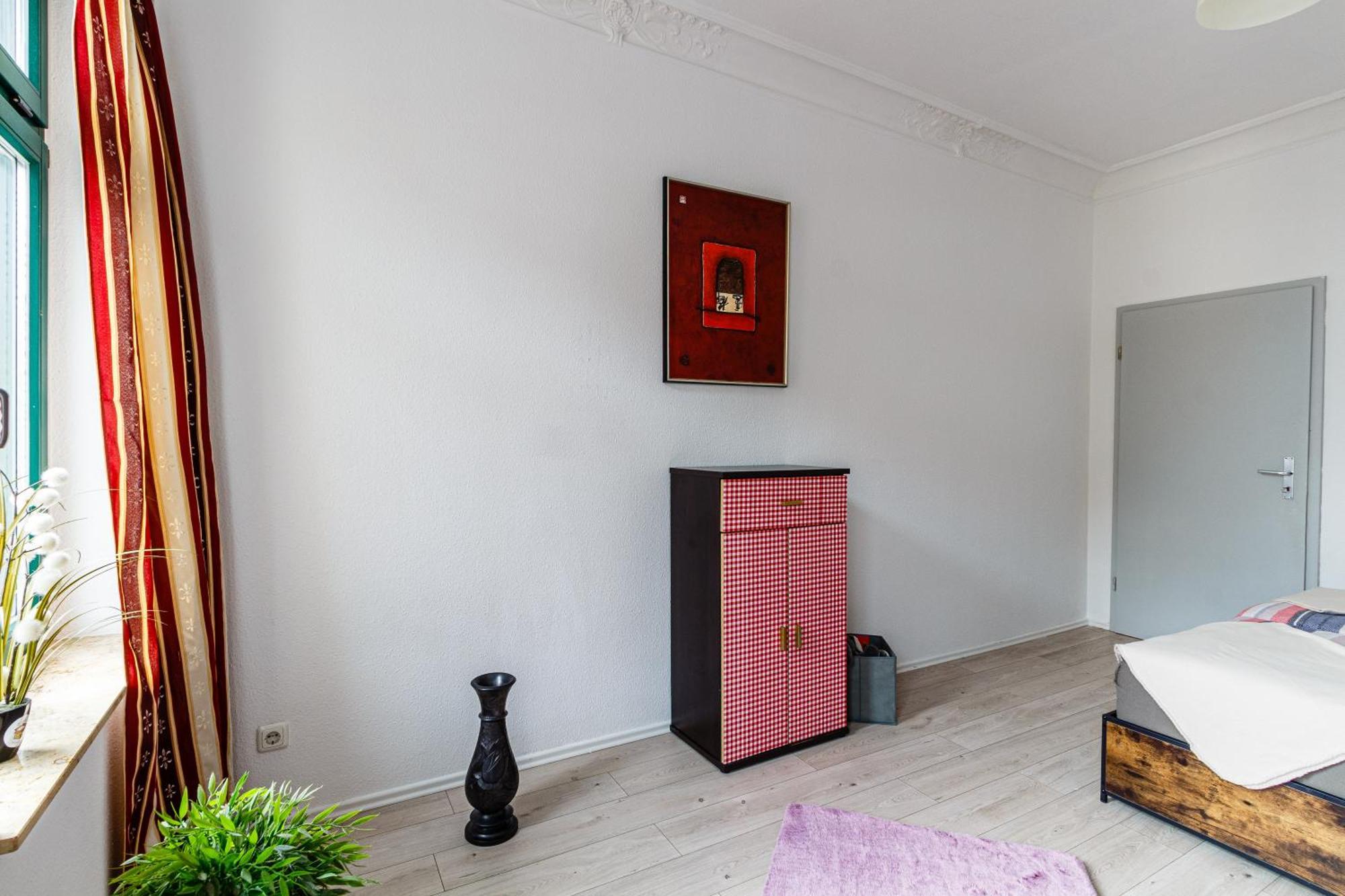 Gemuetliches Zuhause 2-zimmer-ferienwohnung Mit Geschirrspueler & Balkon Fuer Bis Zu 4 Personen