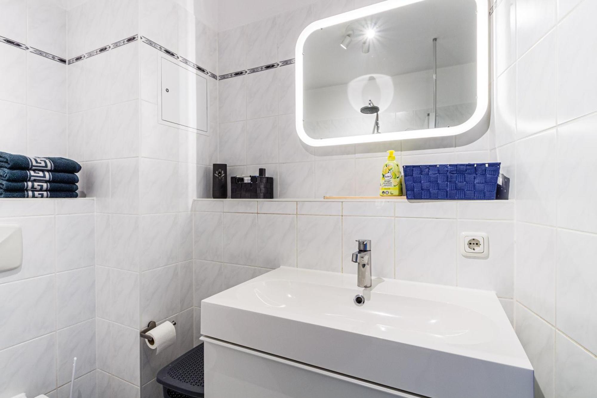 Appartement Gemuetliches Zuhause 2-zimmer-ferienwohnung Mit Geschirrspueler & Balkon Fuer Bis Zu 4 Personen *