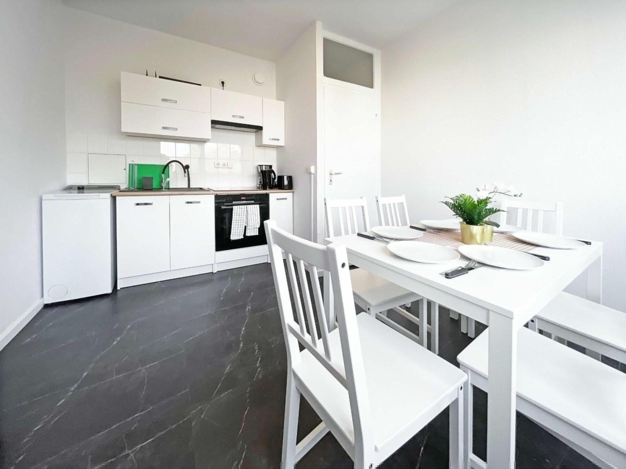 Apartment L21