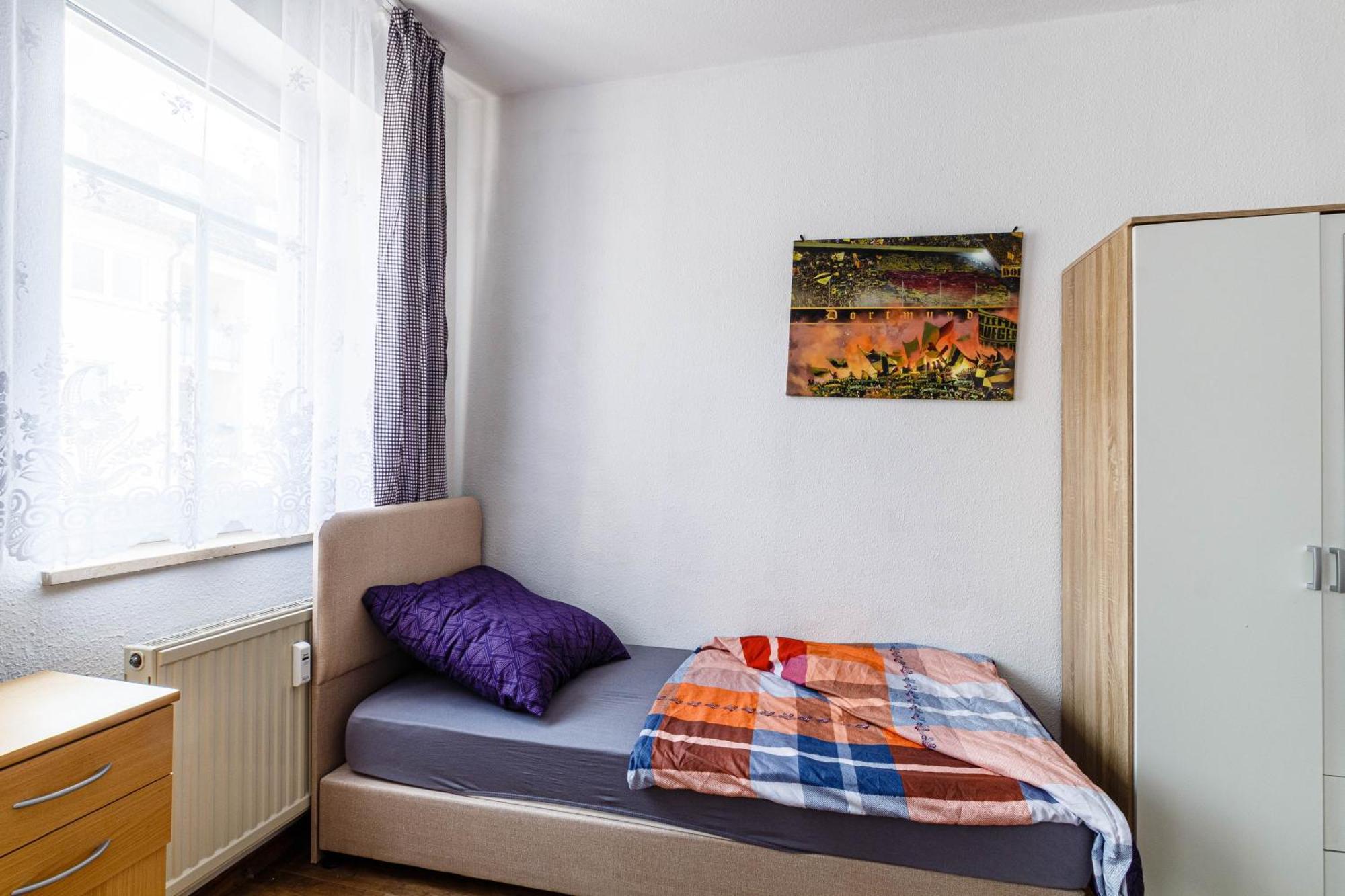 Preiswert & Vollmoebliert Fuer Handwerker Und Monteure De, Pl, Eng Leipzig