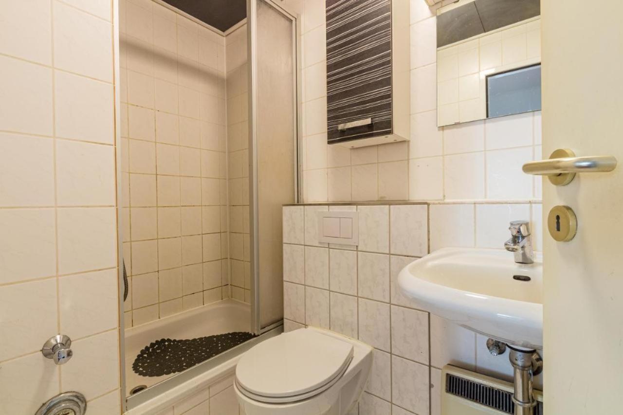 Apartment Preiswert & Vollmoebliert Fuer Handwerker Und Monteure De, Pl, Eng *