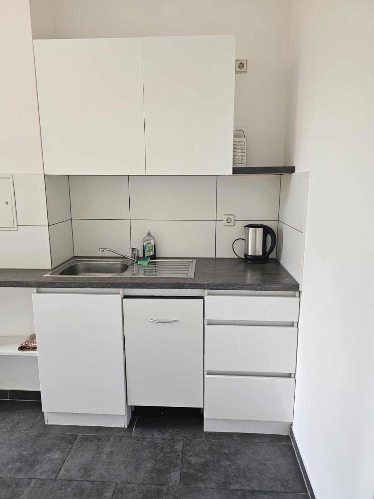 Appartement Suedliche Innenstadt- Mit Aufzug *