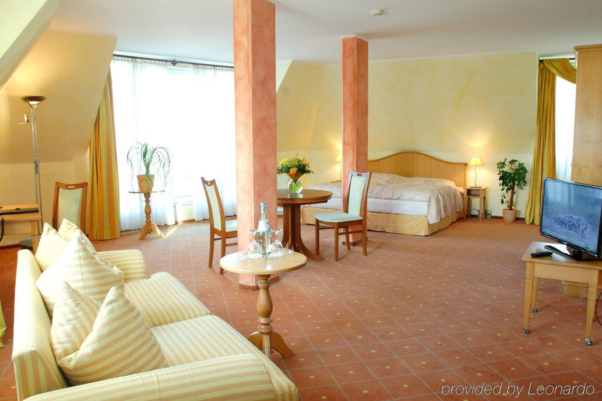 Nord By Campanile Hotel 3*