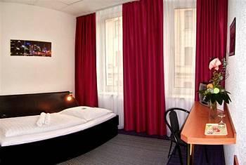 Adler Hotel