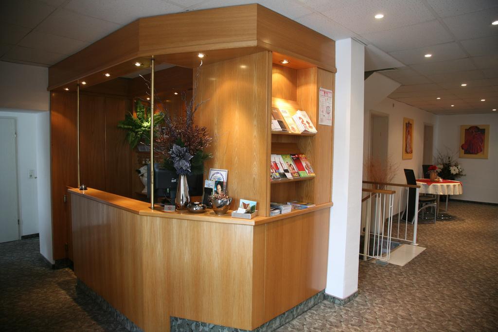 Am St. Georg Hotel 2*