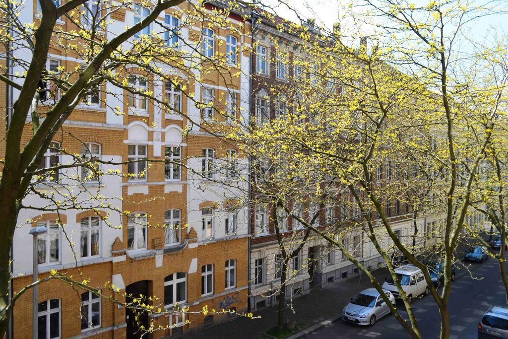 Schoener Wohnen Im Denkmal - Grosszuegig Geschnitten, Kostenfreies Wlan Leipzig