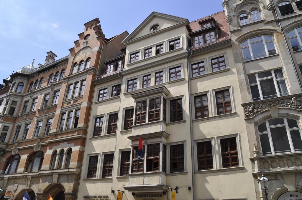 Appartement #4 Druschba Boutique