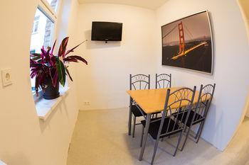 Zollikof Aparts - Sauna & Studioapartments Hotel