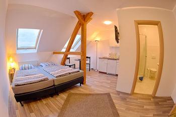 Hotel Zollikof Aparts - Sauna & Studioapartments