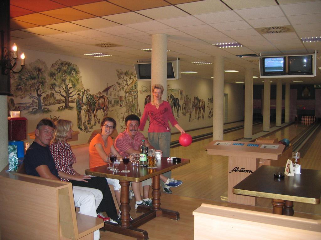 3 Linden Hotel 3*