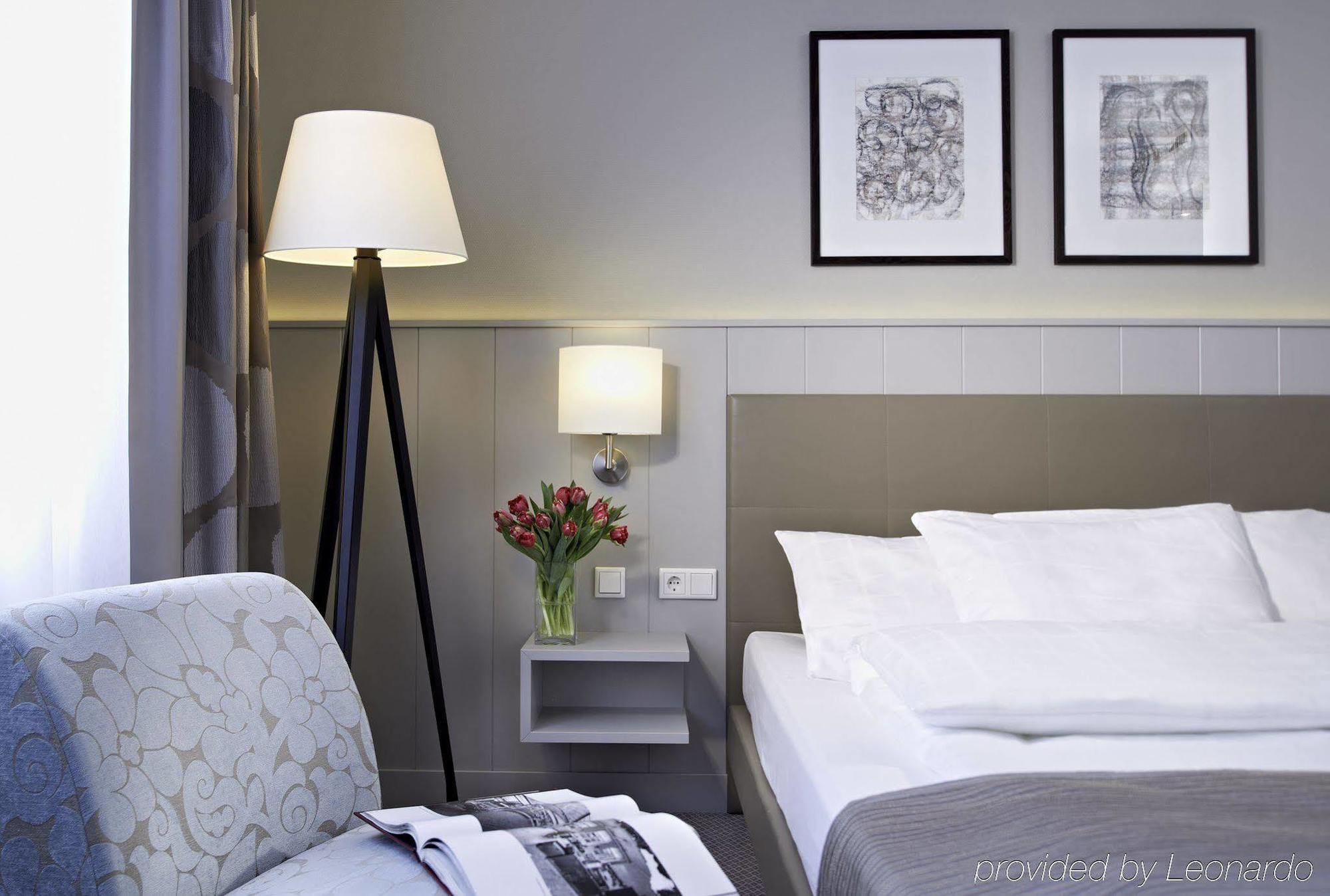 Sachsenpark-hotel Hotel 4*