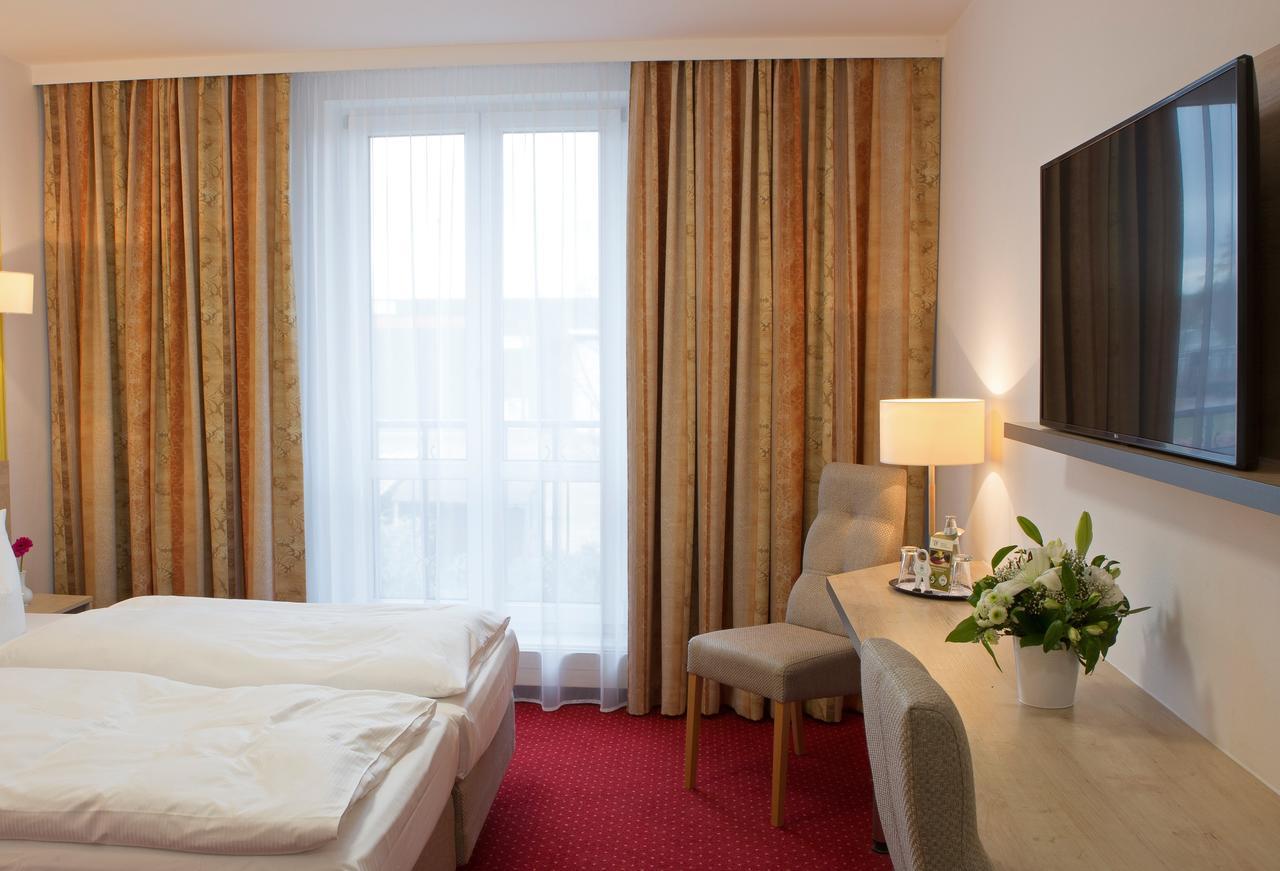 3 Linden Hotel 3*