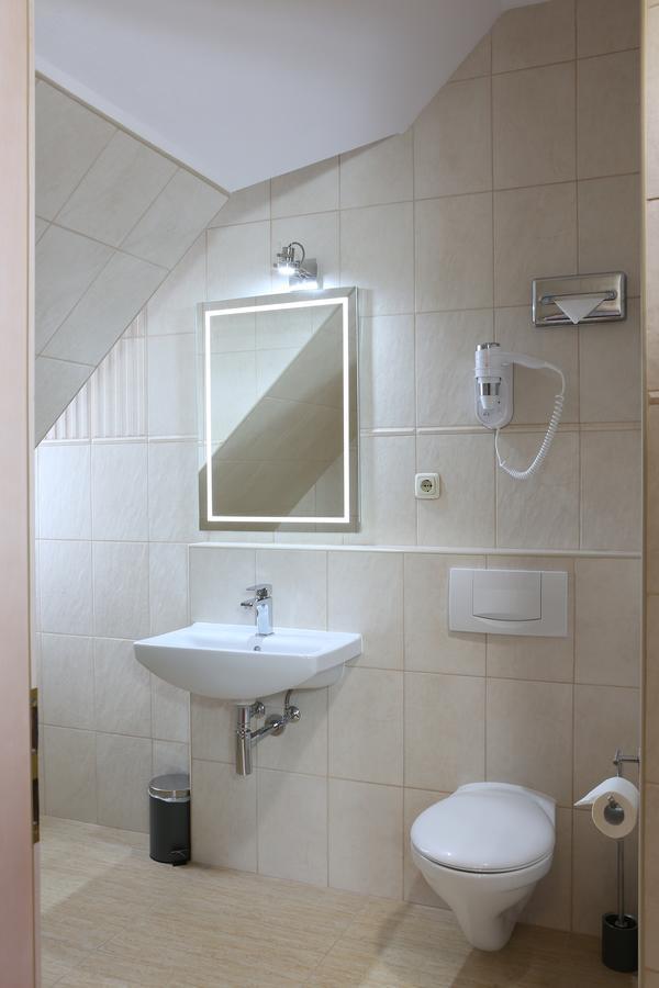 3 Linden Hotel