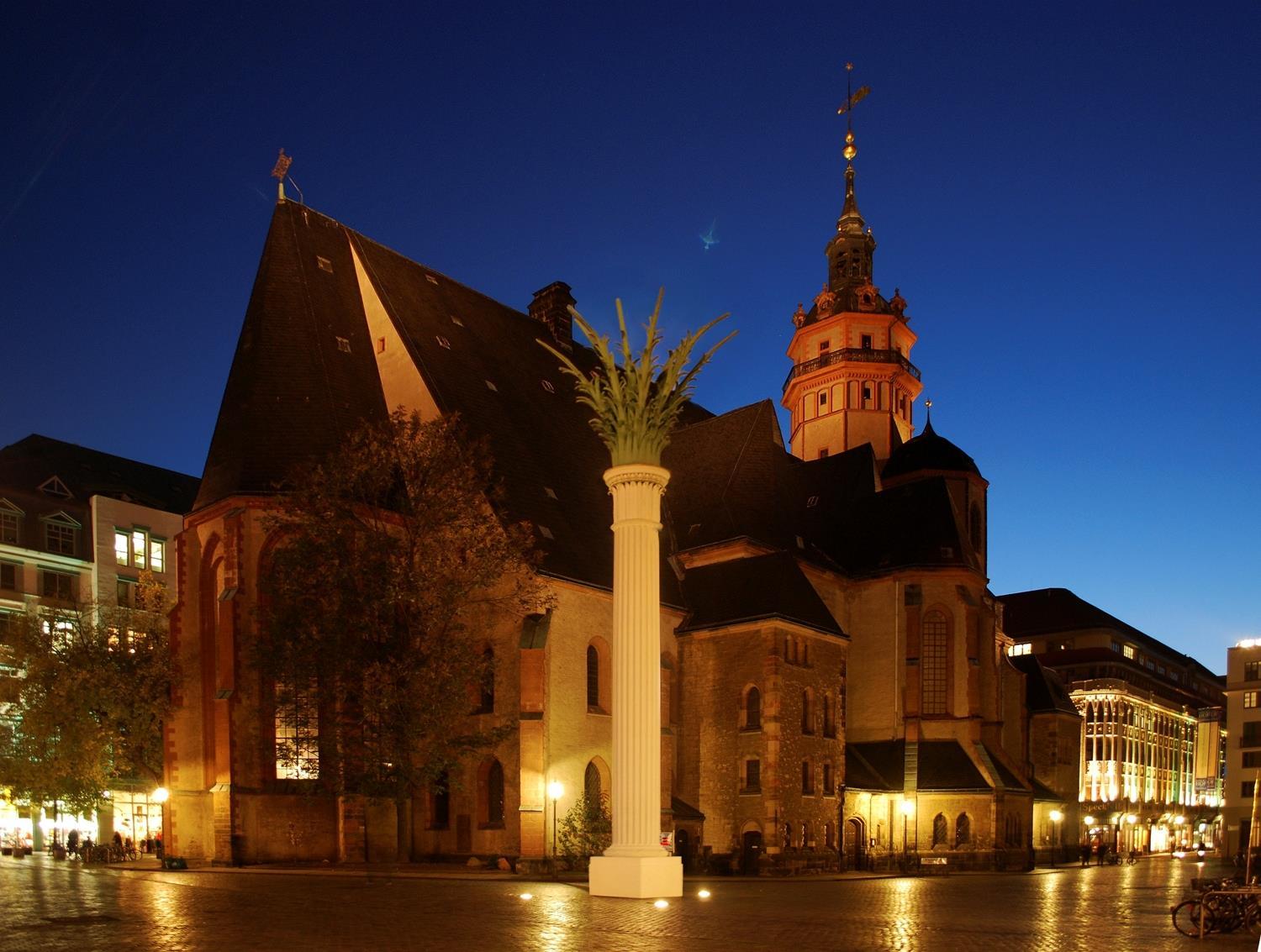 Holiday Garden Court City Centre 3*