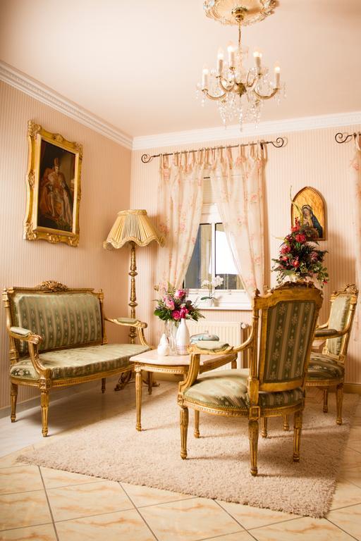 Don Giovanni Hotel