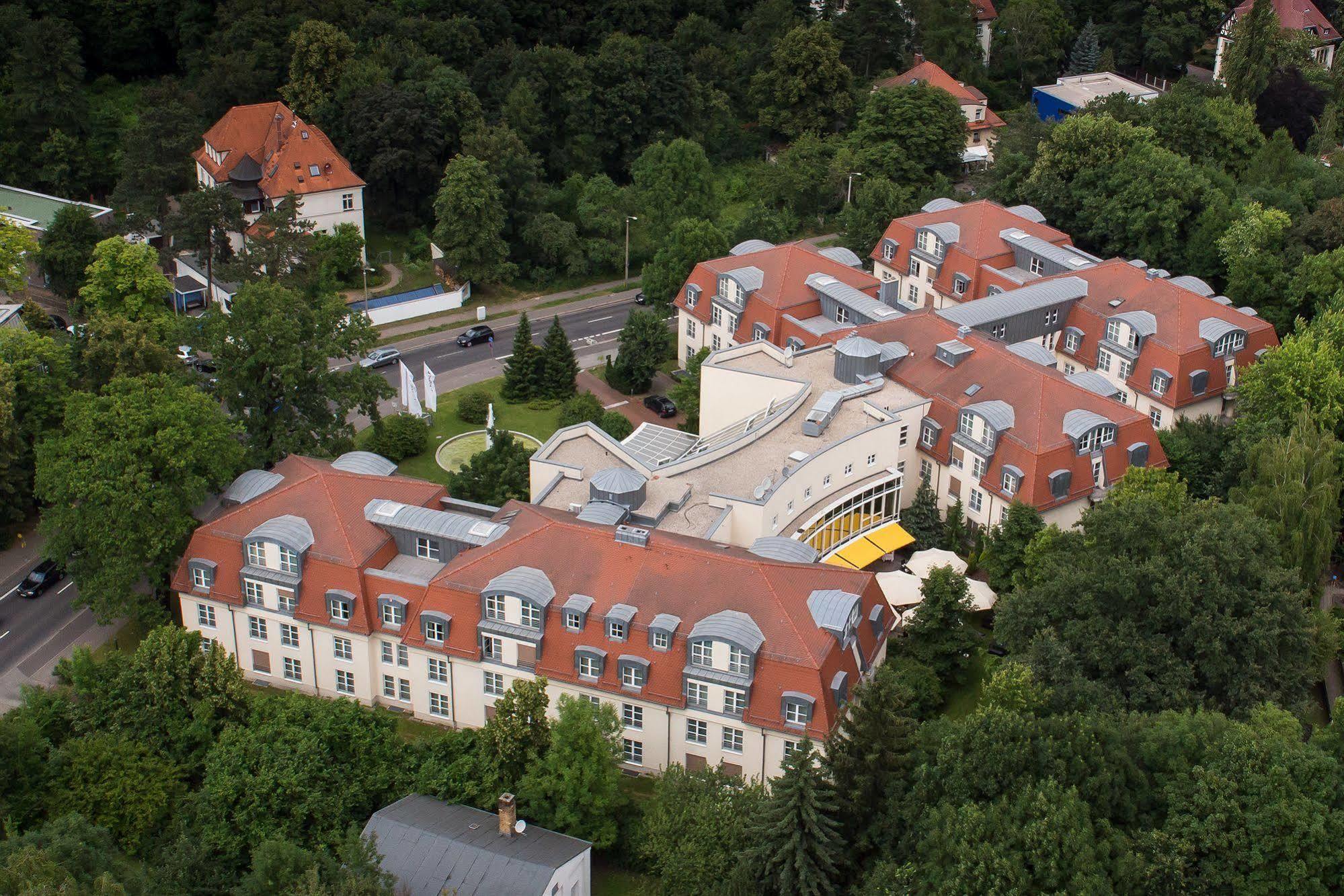 Seminaris 4*