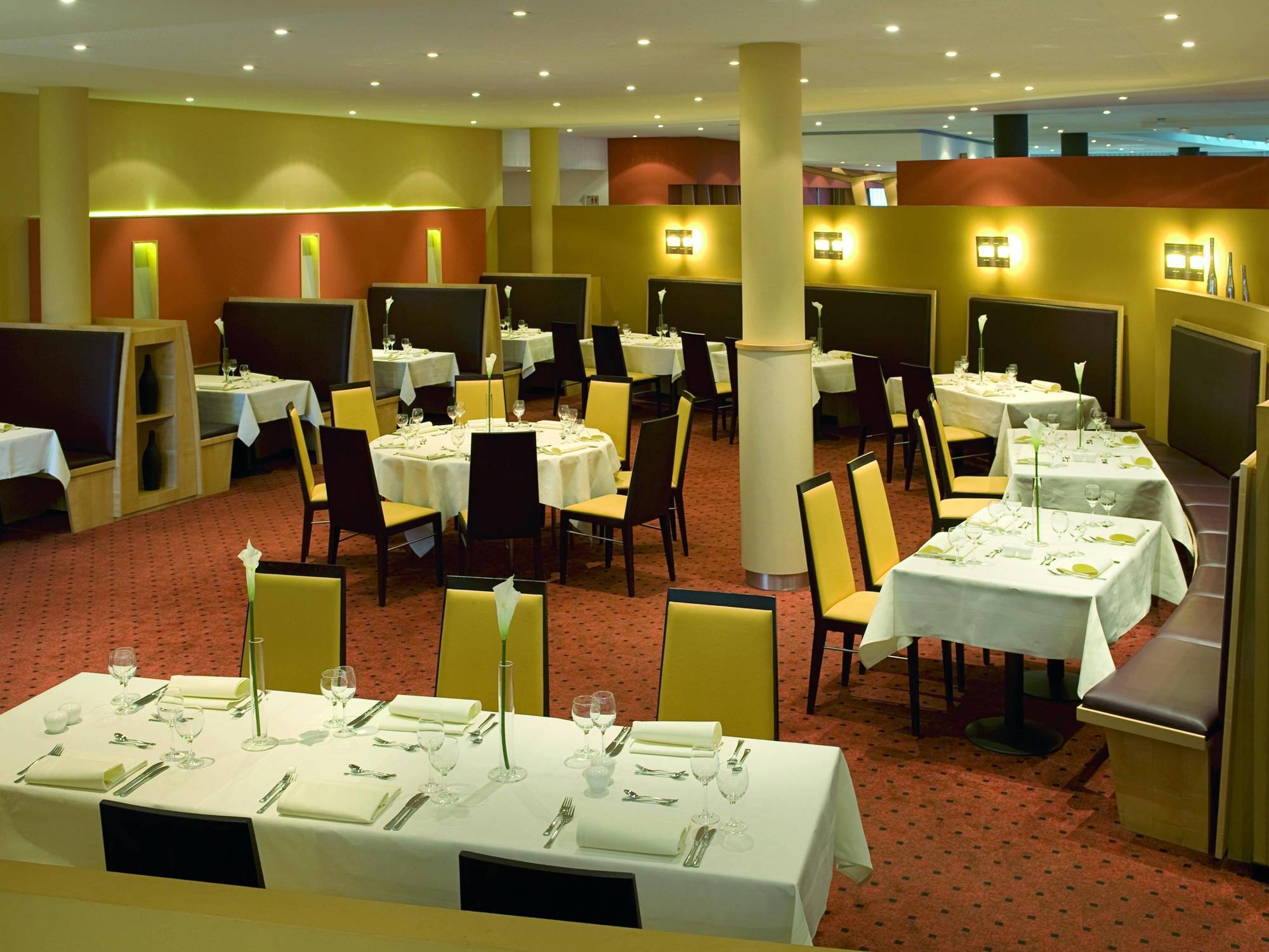 Nh Messe Hotel 4*