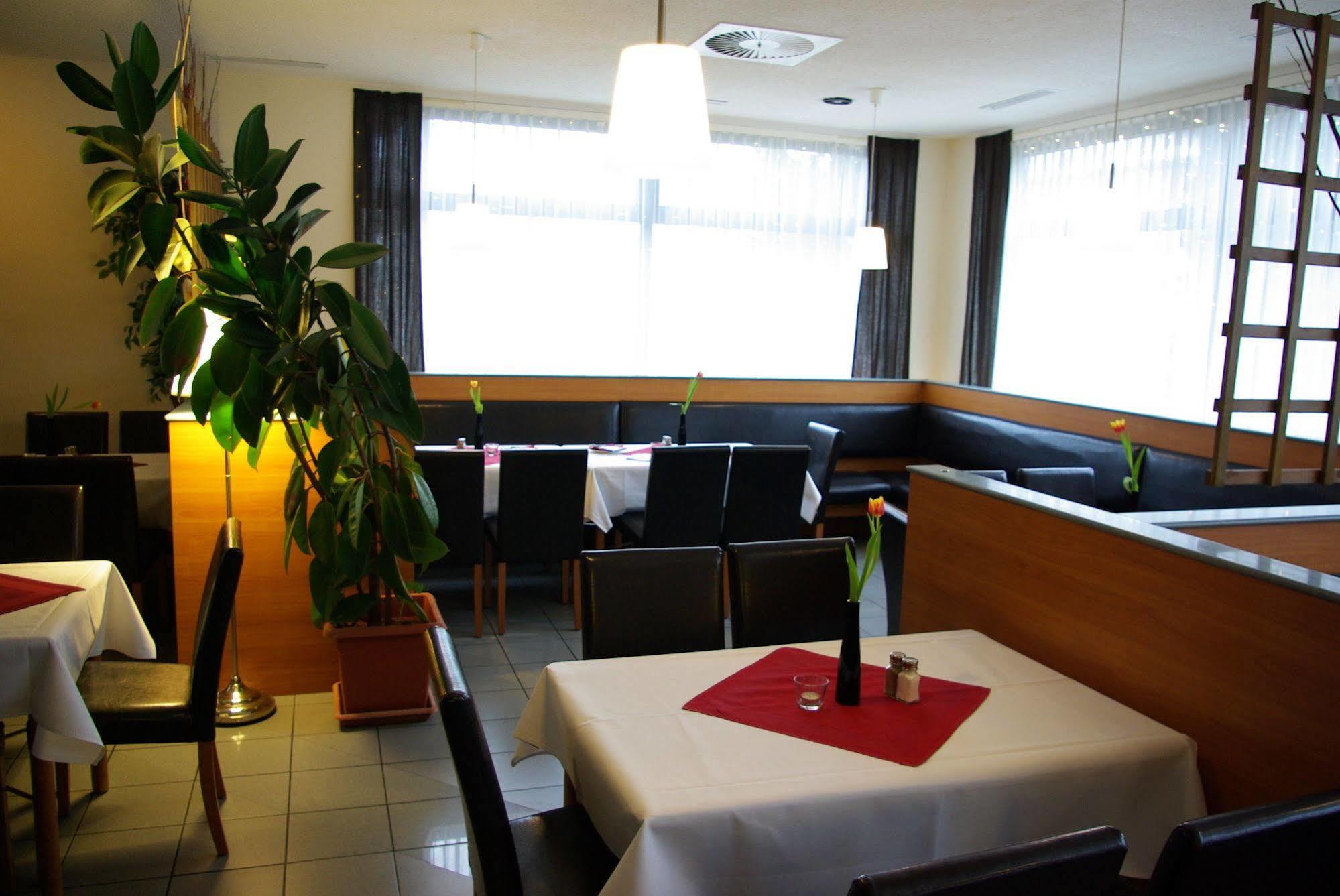 Astral'inn & Restaurant Hotel
