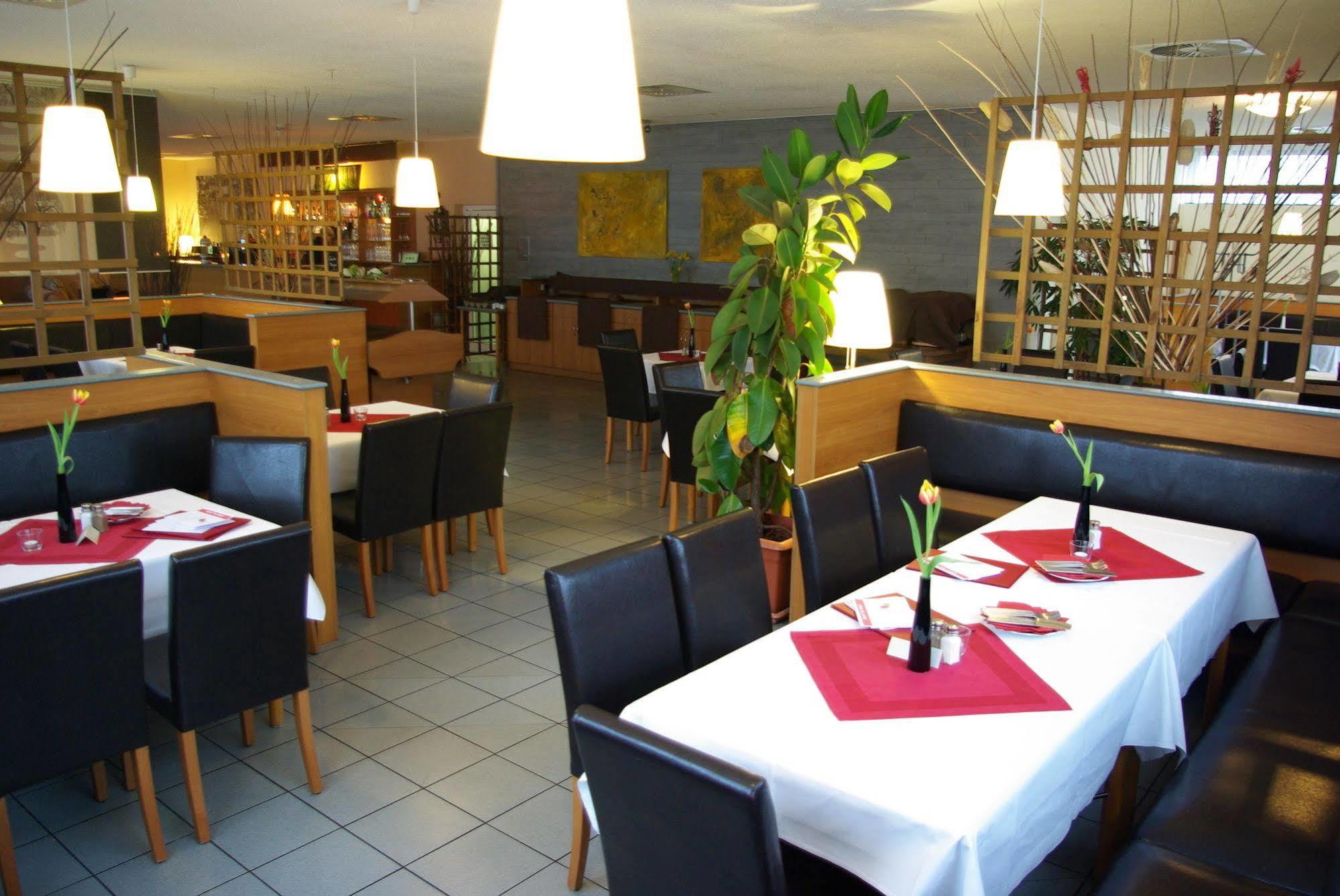 Hotel Astral'inn & Restaurant Leipzig