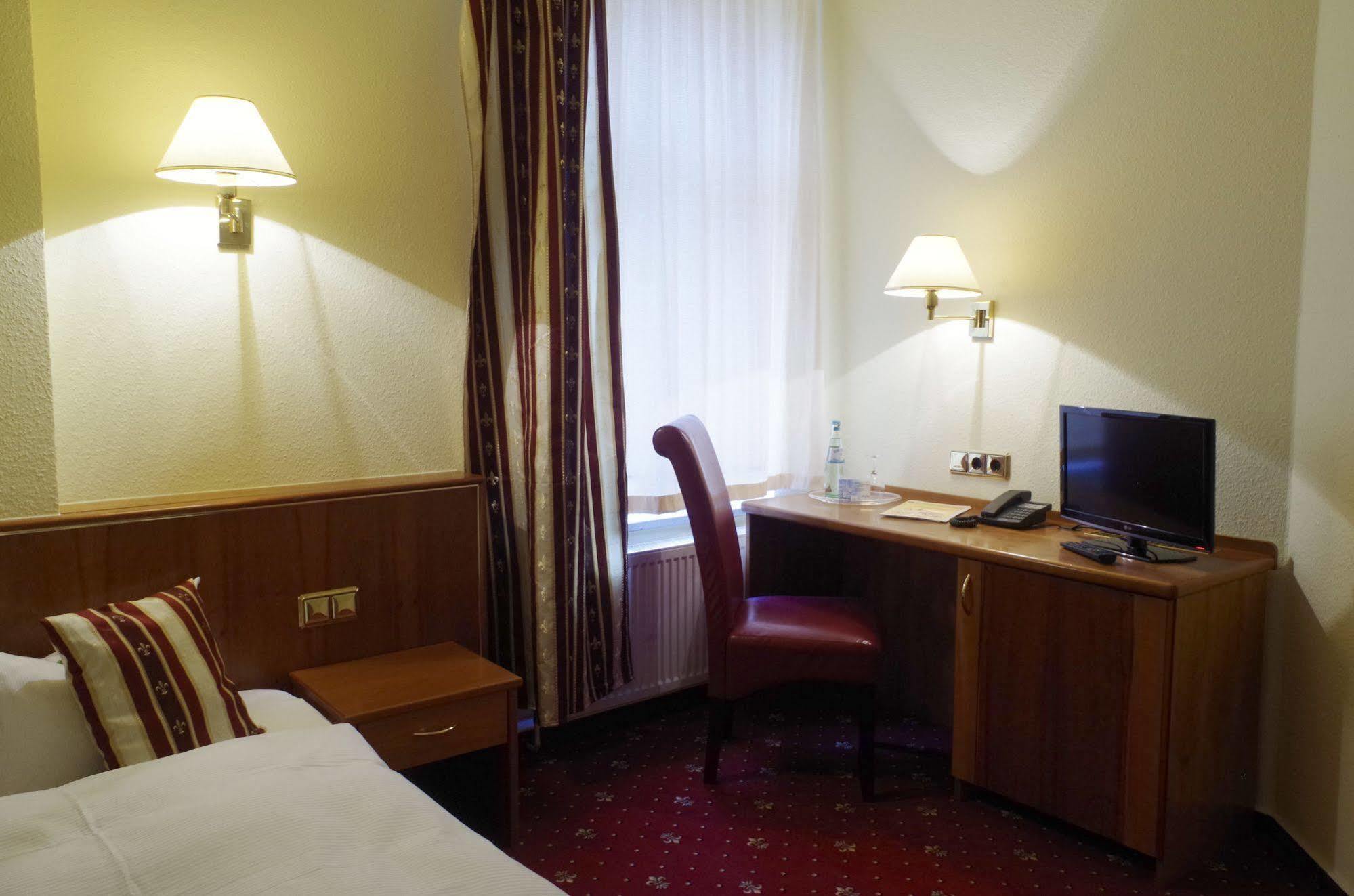 Merseburger Hof Hotel 3*