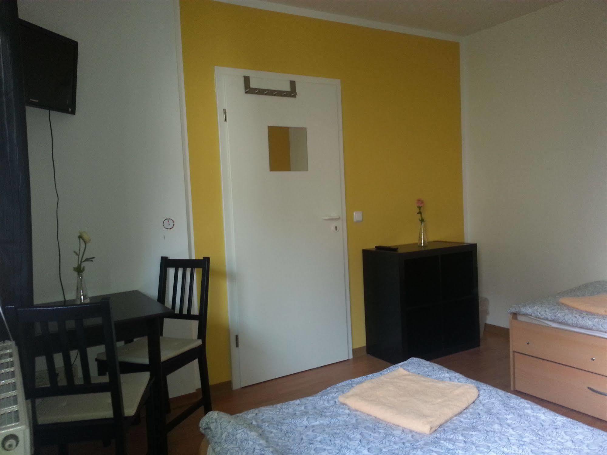 Freie-zimmer-leipzig Hostel *