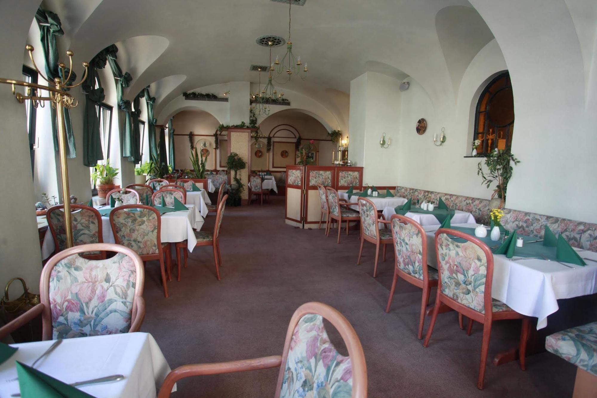 Hotel De Saxe Leipzig 3*