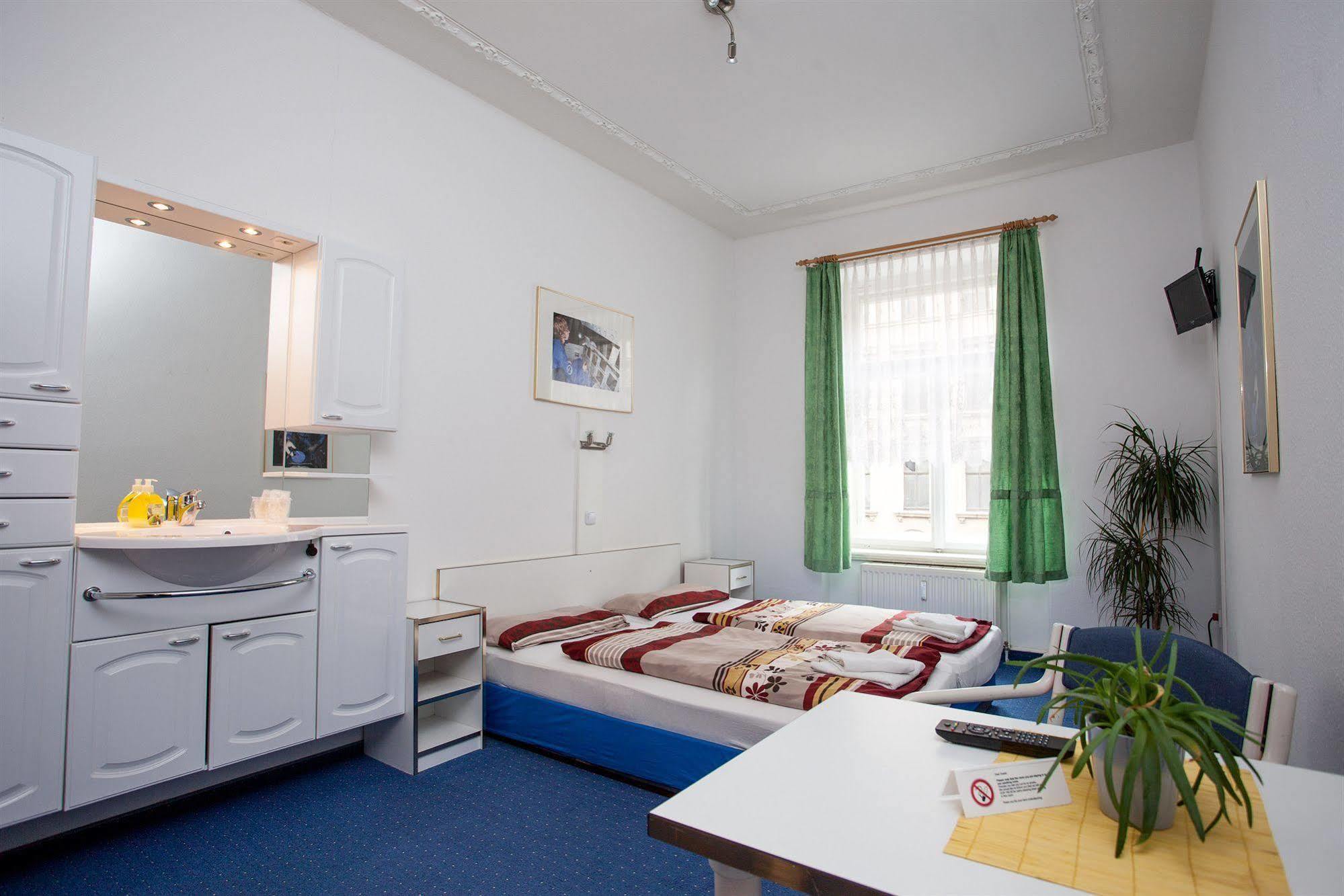 Aparthotel Space Im Campus Der Jvp Schule