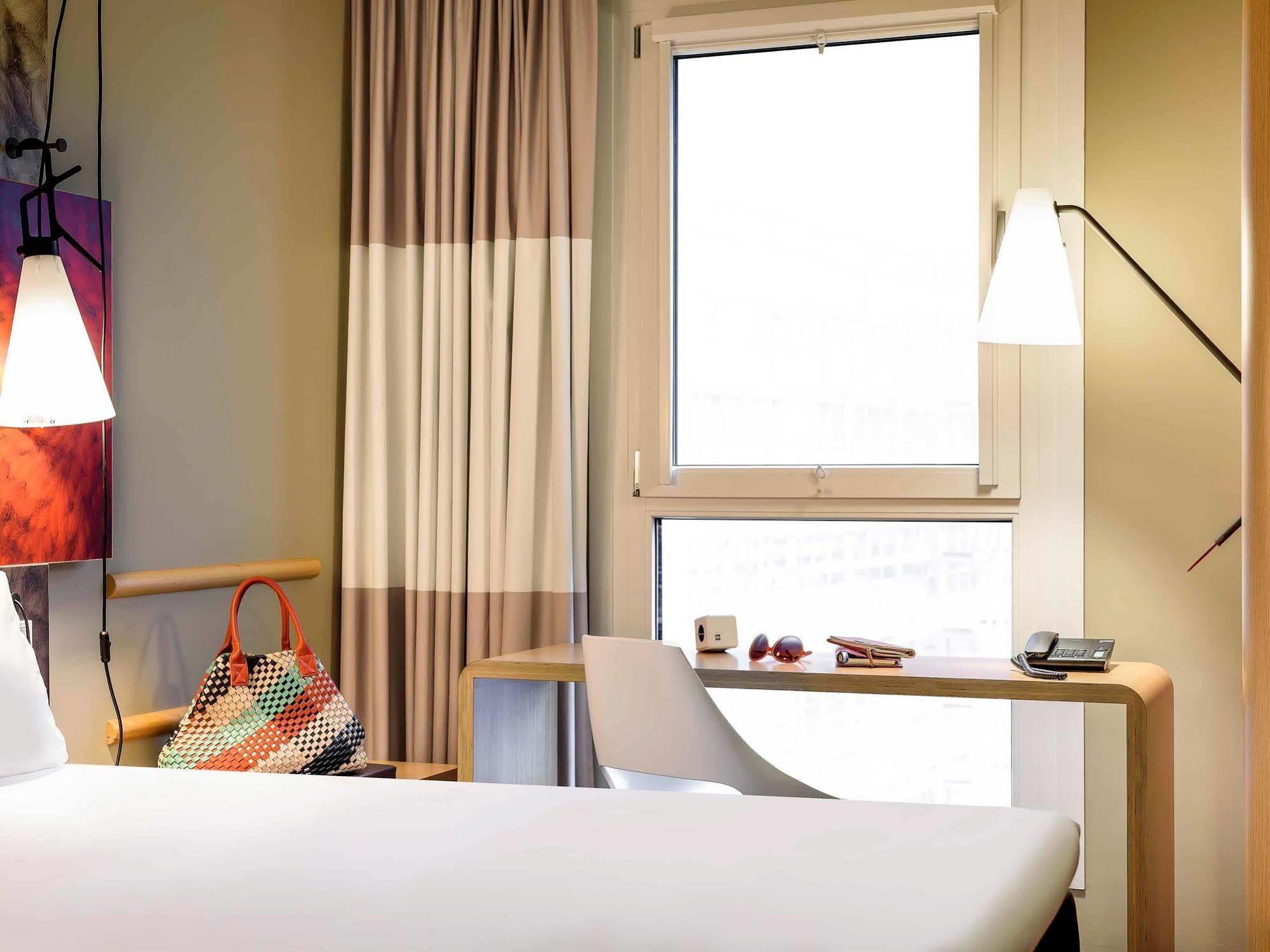 Ibis Hotel 2*