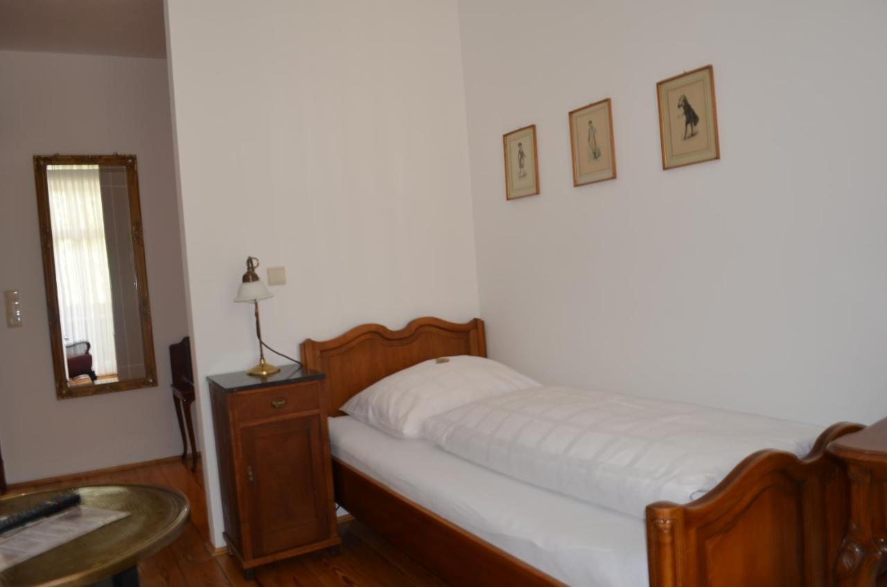 Jahrhunderthotel Hotel 3*