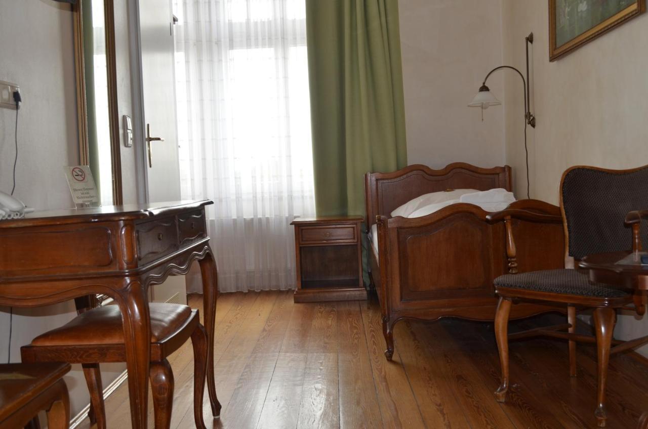 Jahrhunderthotel Hotel 3*