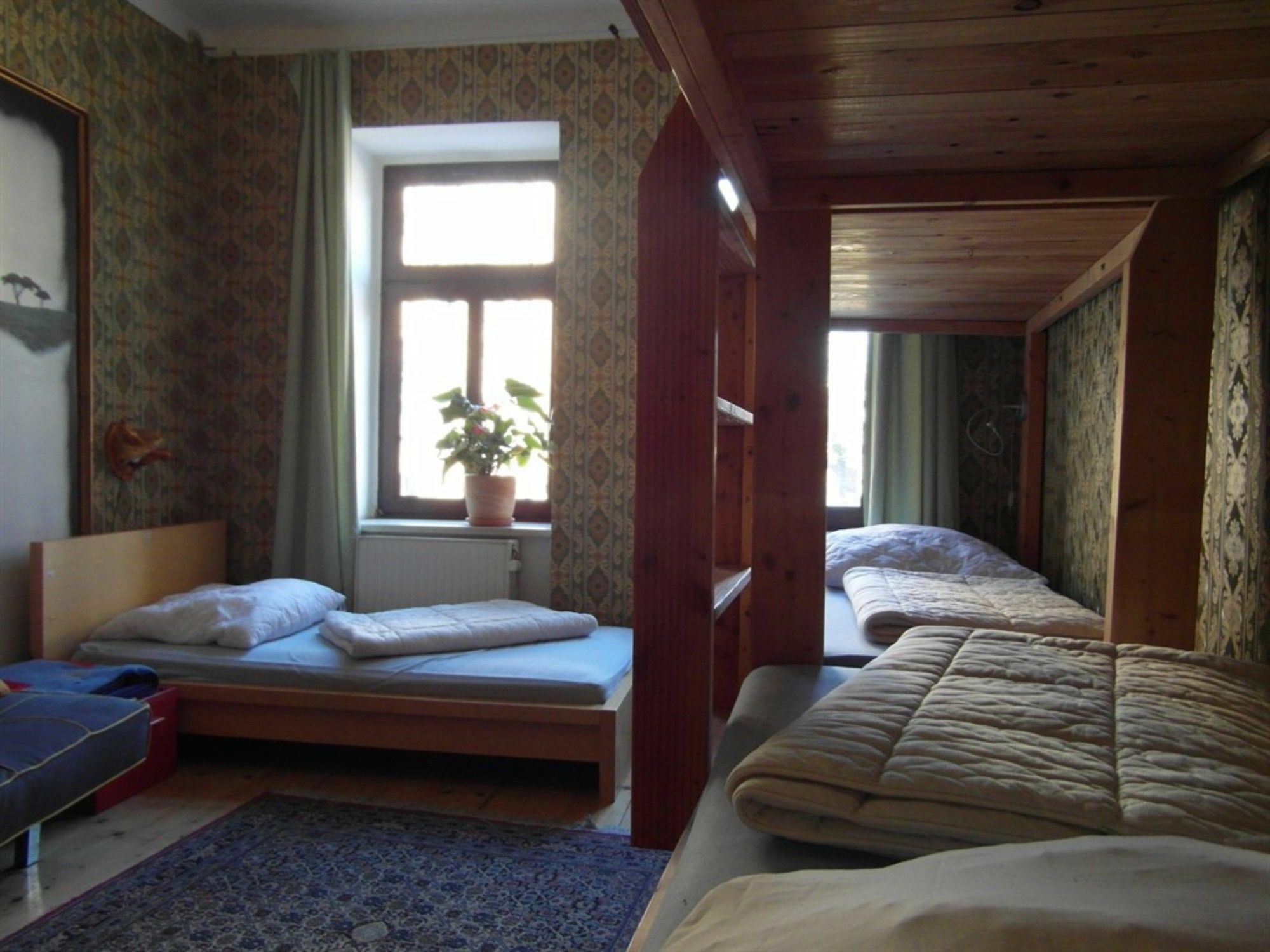 Homeplanet Hostel