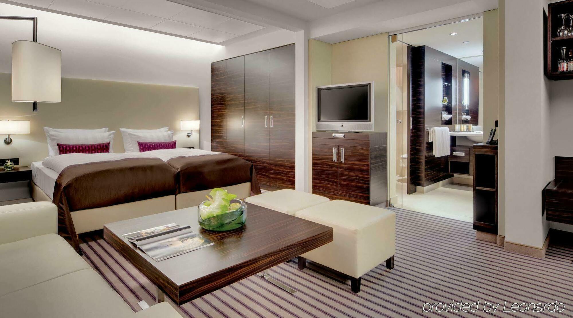 Radisson Blu Hotel 4*