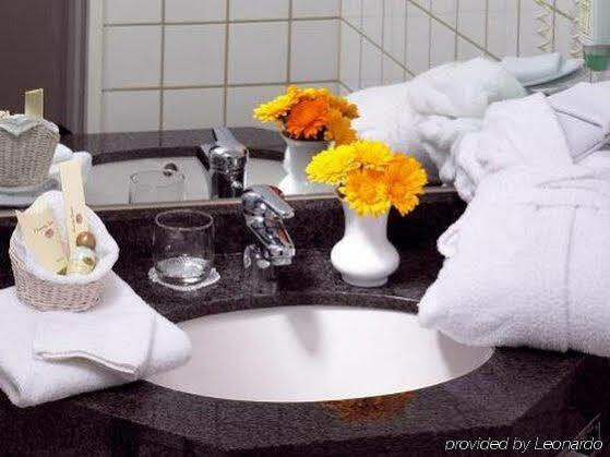 Sachsenpark-hotel 4* Leipzig