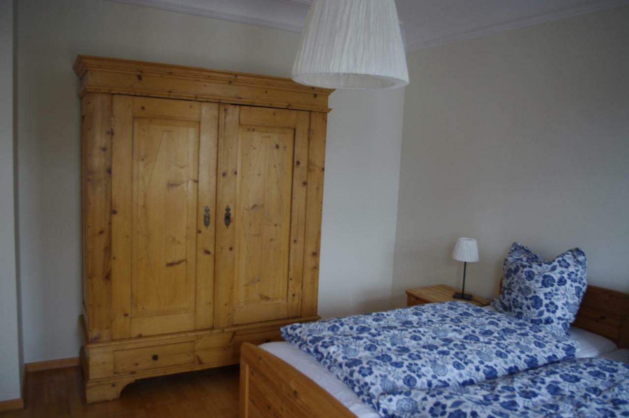 Appartement 2 In Einem Haus 2 Km Vom Zentrum Leipzigs