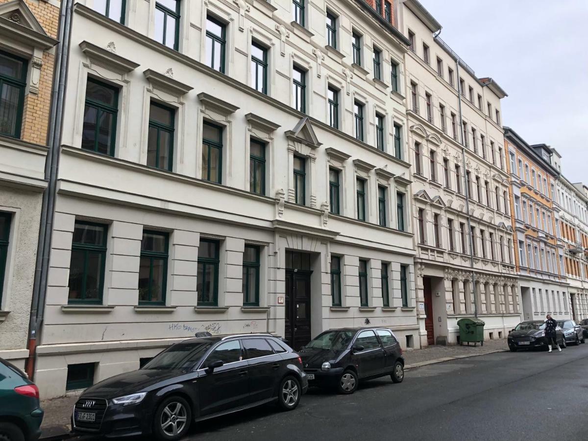 Kuschelige Dachgeschosswohnung Am Clarapark Appartement *