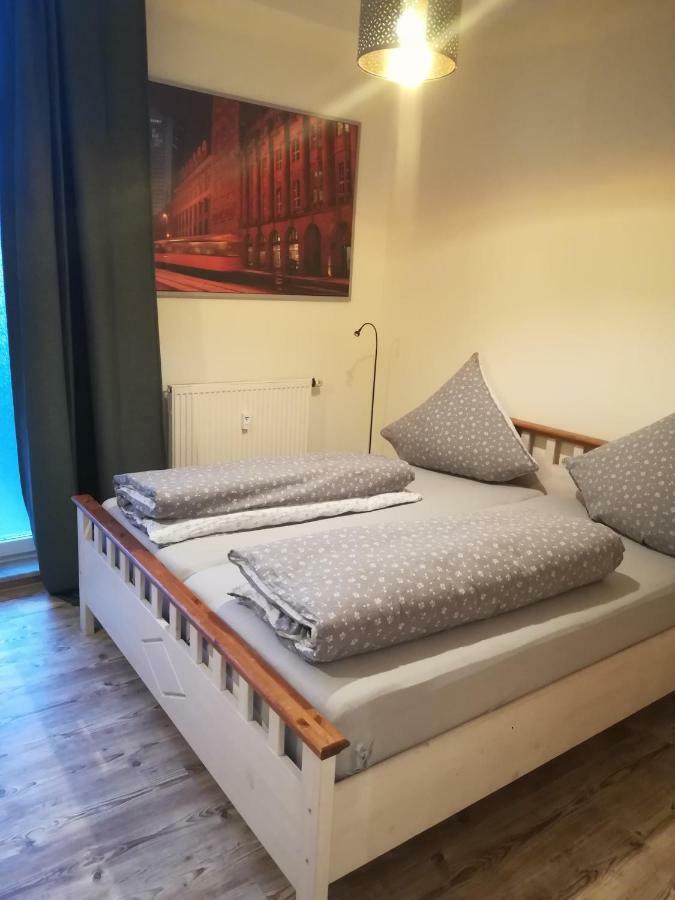 Appartement Fuer Max. 10 Personen In Zentrum Sued Leipzig