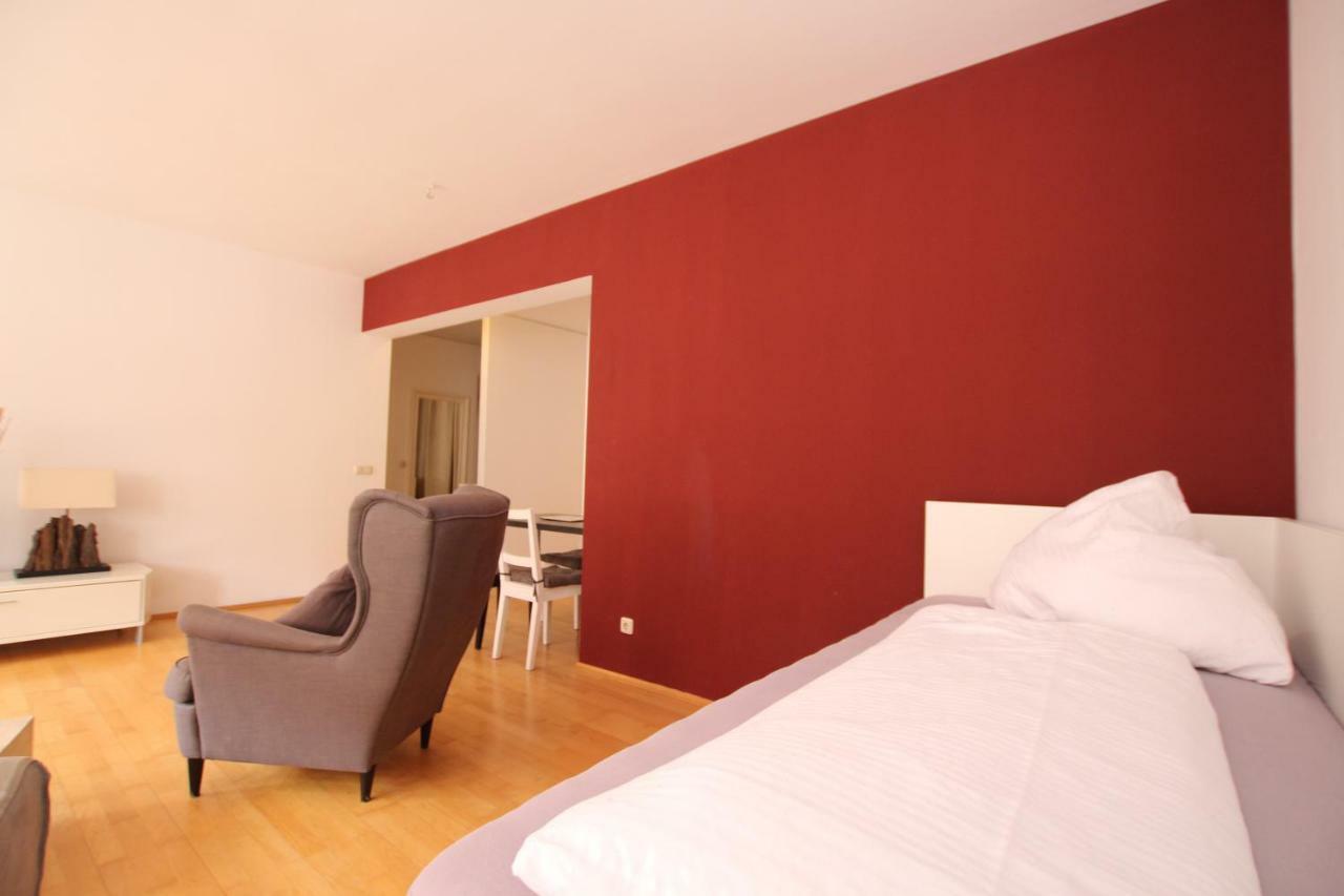 Appartement #4 Druschba Boutique *