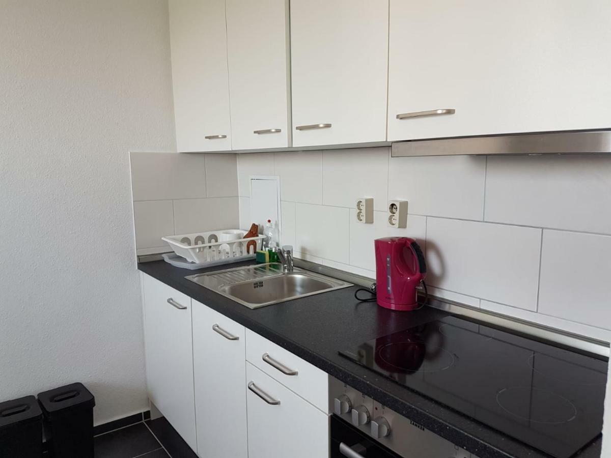 Appartement Monteurwohnung Fuer 6 Personen In Leipzig