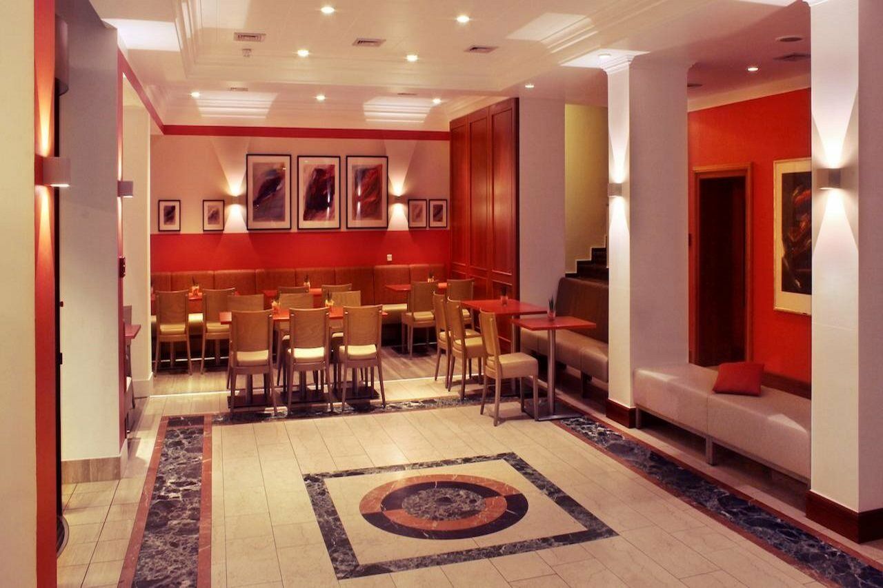 Western Centre 4*