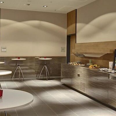 Intercityhotel 4*