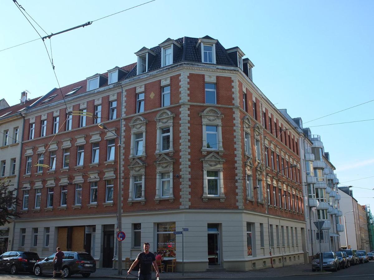 Apartment Flat In Neo Country Style Aus Gruenderzeit Bis 6 Person Leipzig