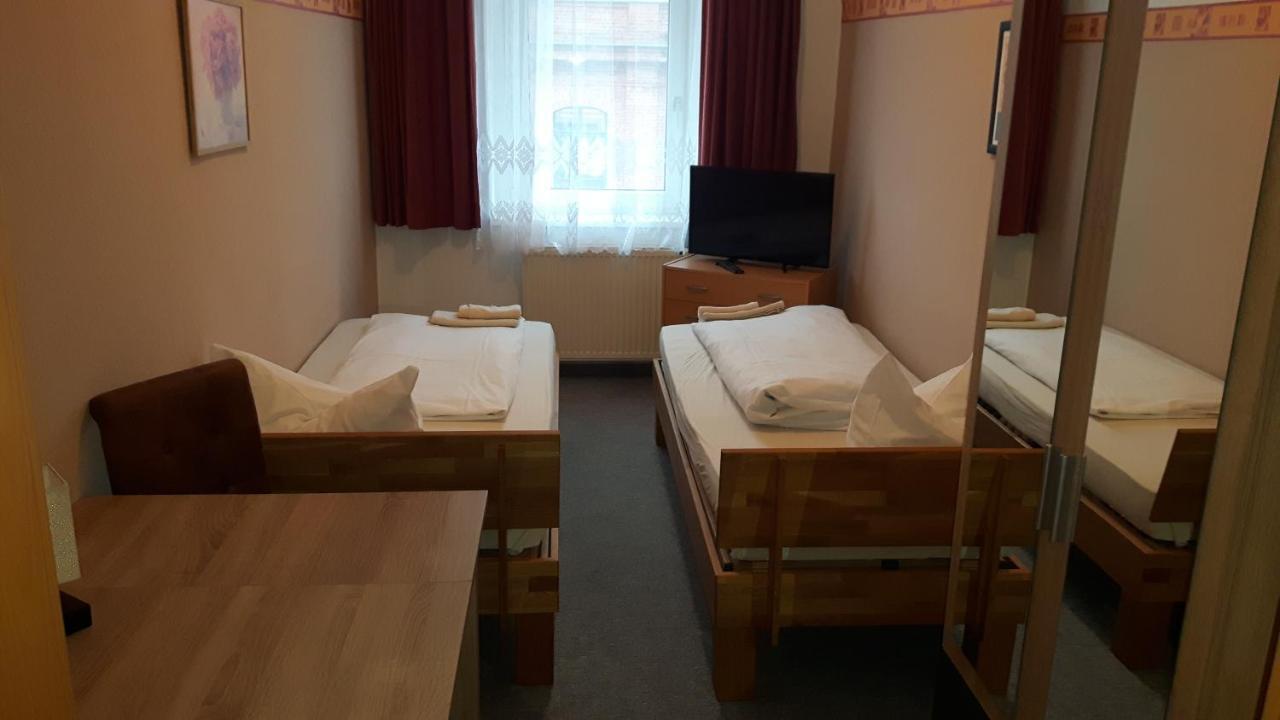 & Plagwitzer Hof 2* Leipzig