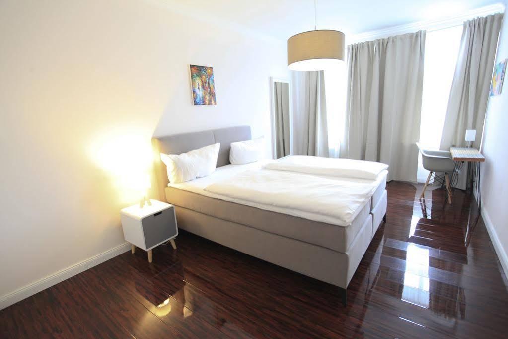 Zollikof Aparts - Sauna & Studioapartments Hotel